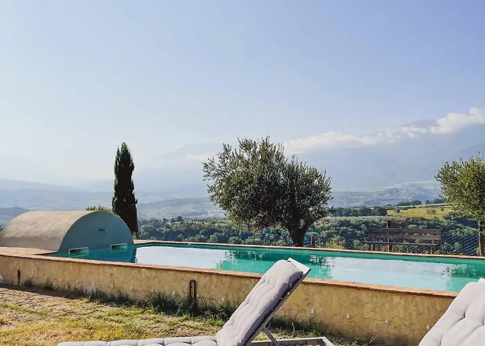 Alloggio per agriturismo Pietra Pizzuta *